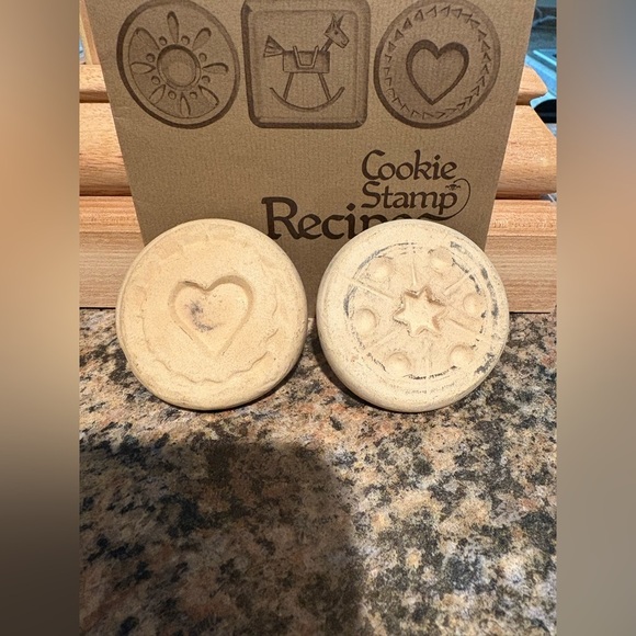 Stone House Cookie Stamp set of two with recipe book original box Ceramic - Picture 2 of 2